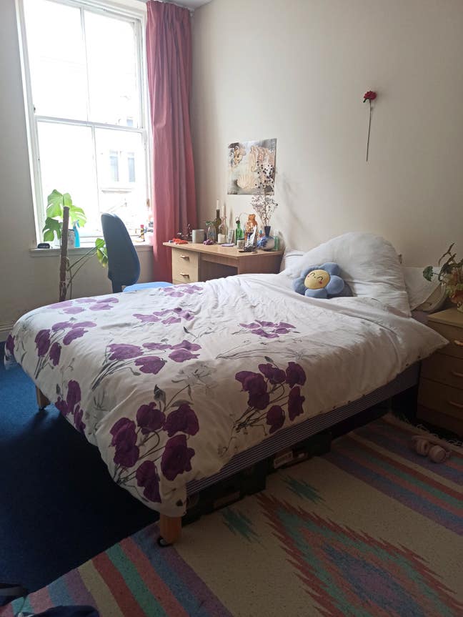 Bright spacious room in the heart of Dundee Main Photo