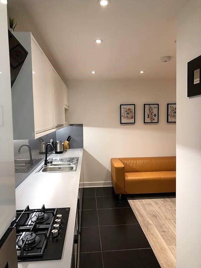 🛏️ Stylish En-Suite Rooms | Memorial Road Main Photo