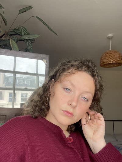 26 looking for double room in sociable house share Main Photo