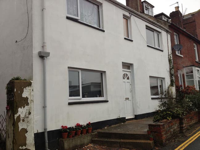 1 Bed Flat in Sandown Main Photo
