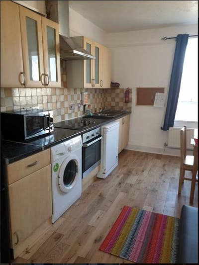 2 rooms in the same flat In Wandsworth Town. Main Photo