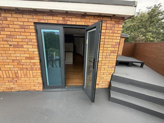 Brand New 2 Bedroom Flat! Main Photo