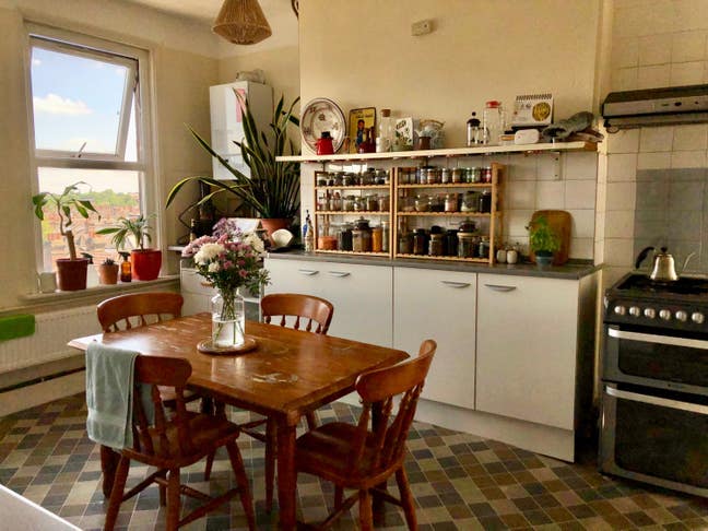 1 double bedroom in heart of Harringey Main Photo