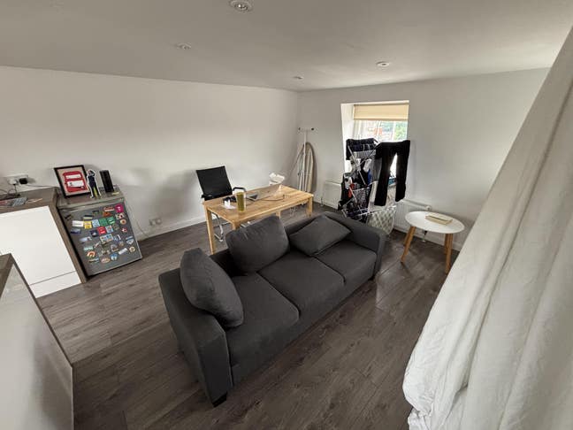 One month in Stoke Newington, MEN ONLY Main Photo