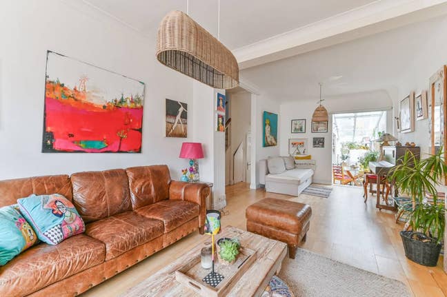 Brand New 4 Bed Flat Share 4 Brafferton Road CR0  Main Photo