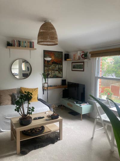 Split-Level 1 Bed Flat Available for 1 Month Let! Main Photo