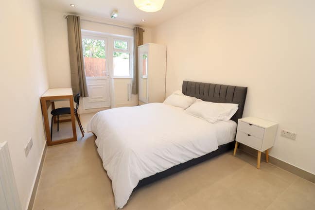 Whitechapel E1 | Rooms | University Students Main Photo