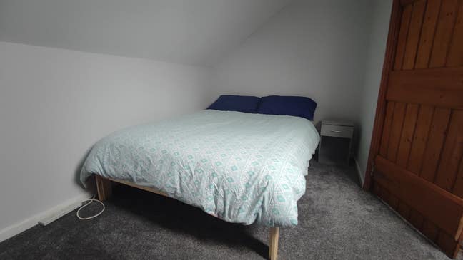 Cregagh Road Double Room Main Photo
