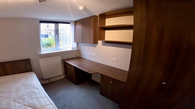 One bedroom available! £490 all in! Main Photo