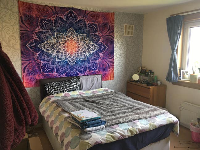 Spacious 2 Bedroom flat @ Blackford /Newington Main Photo