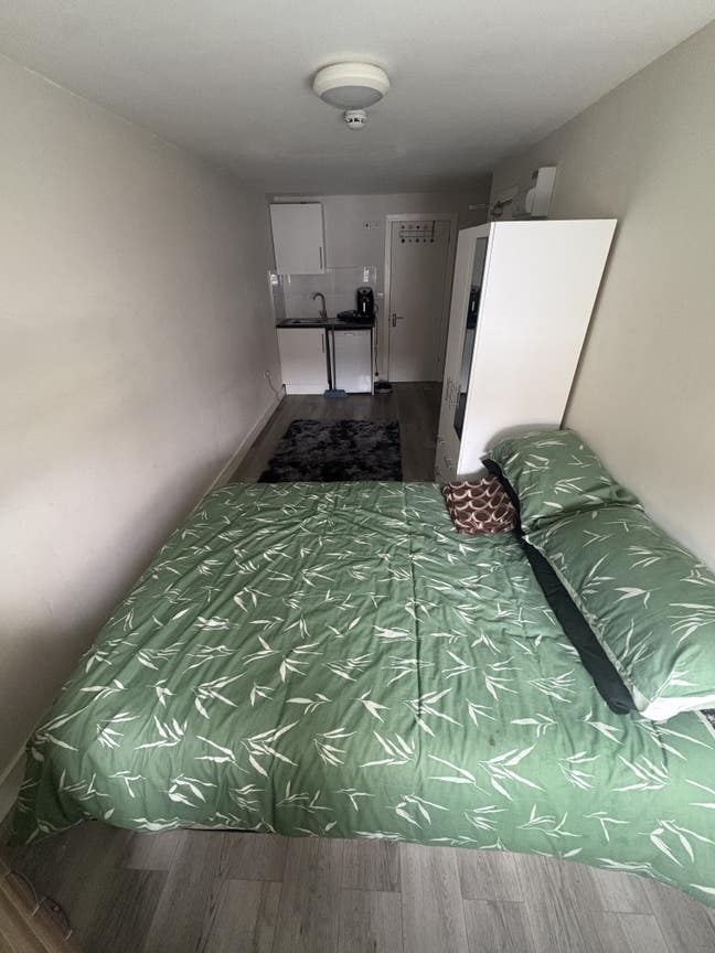 Modern Ground Floor Studio Flat – Potters Bar,  Main Photo