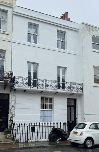 Sunny 1 Bed in Vibrant Kemptown, with balcony Main Photo