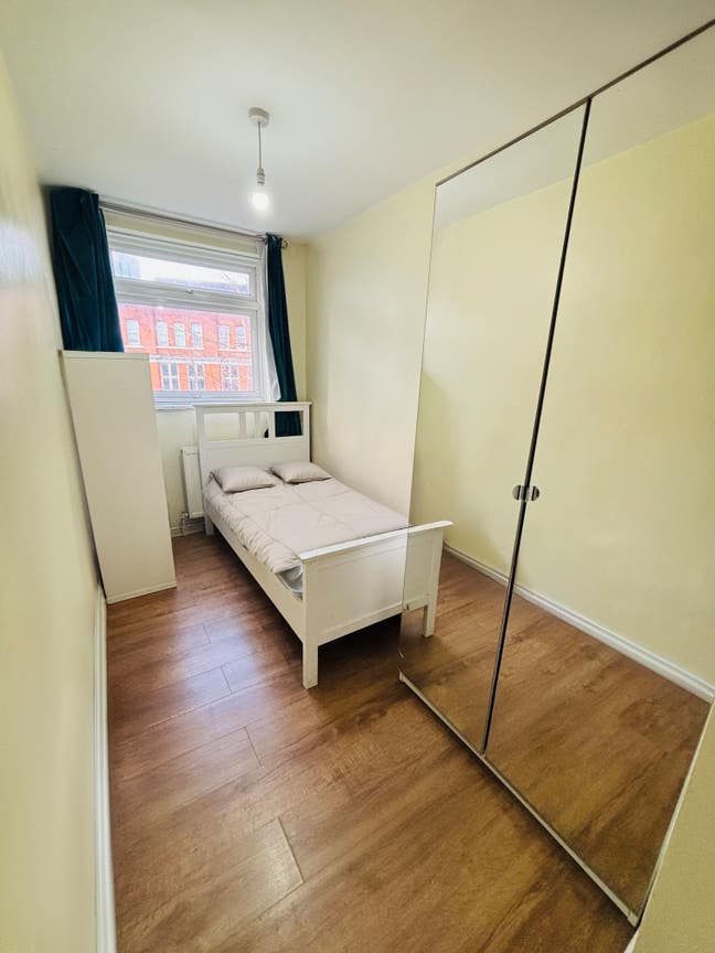 Beautiful Furnished Room in Angel - All Bills Inc Main Photo