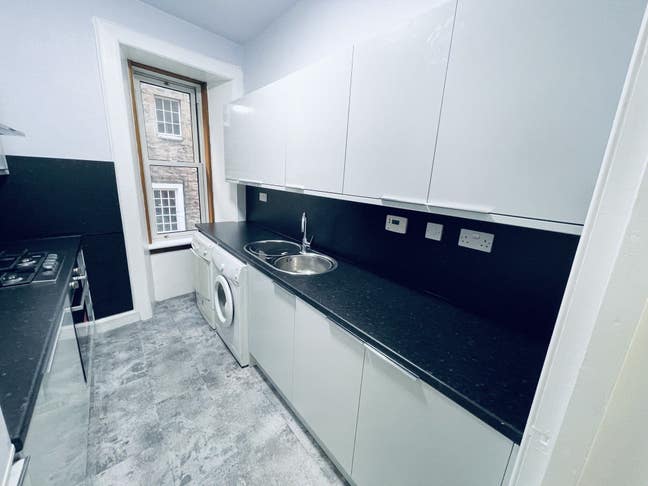 2 Bedroom flat near Edinburgh university  Main Photo