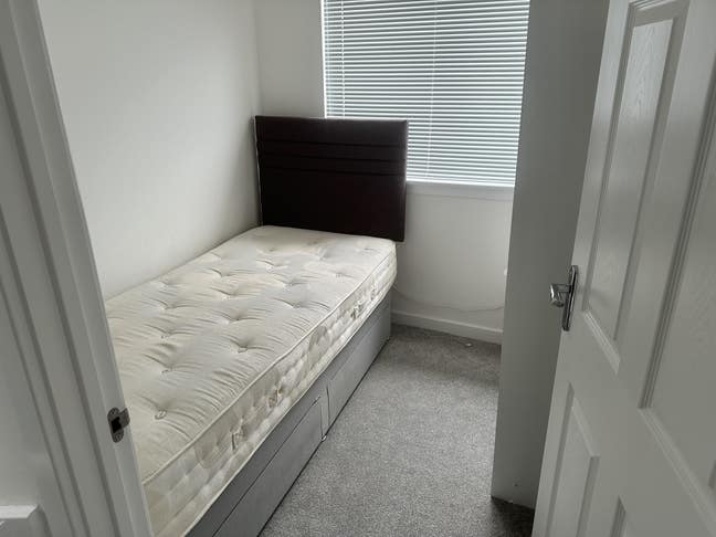 Single room Main Photo