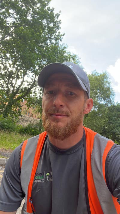 Hi I’m Peter  Main Photo