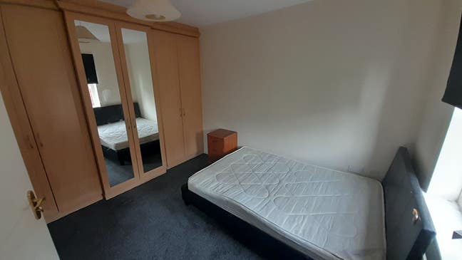 Ensuite Room Available in Wakefield WF1 Main Photo