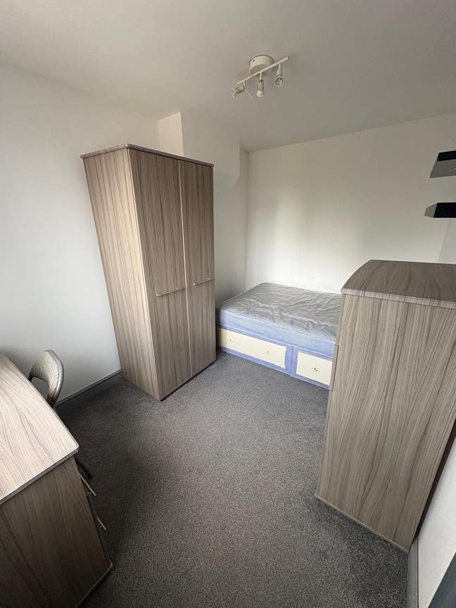 ✨ New Supported Rooms – Immediate Move-In Possible Main Photo