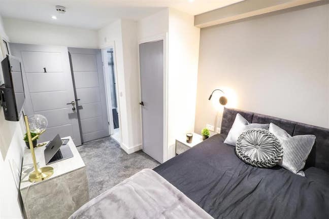All Inclusive Ensuite Available 1st September Main Photo