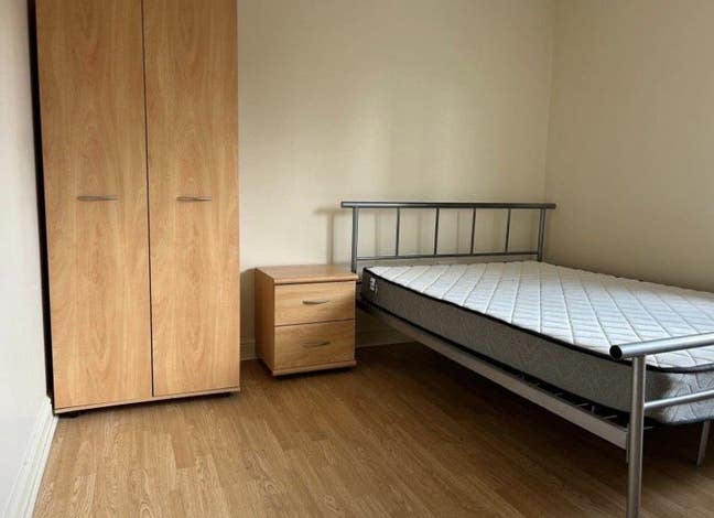 En-suite room in Townhouse in Hulme Main Photo