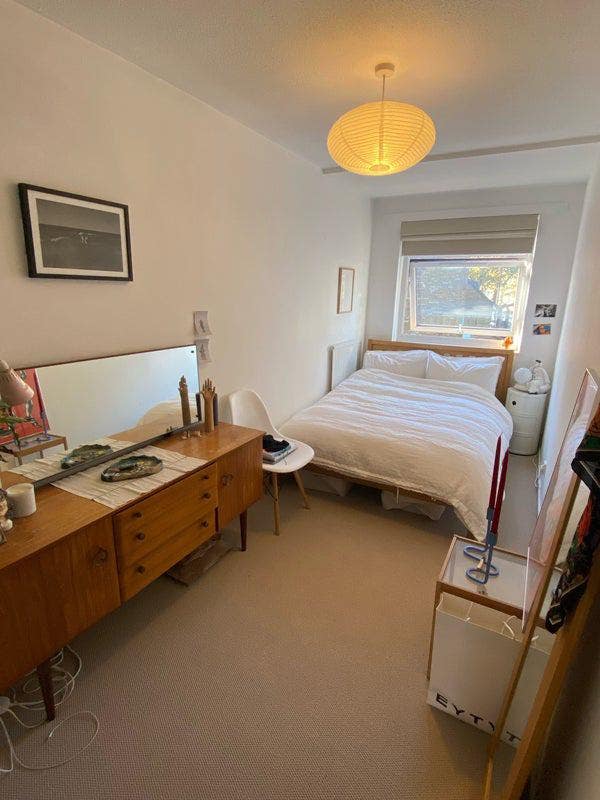 Bright dbl room, friendly flat ldn fields (sublet) Main Photo
