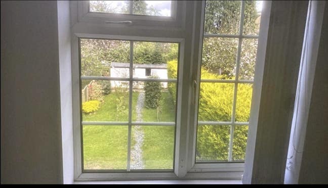  Double Room in a Friendly House Main Photo