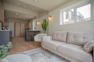 Beautiful Ensuite Rooms Available! 🏠 Main Photo