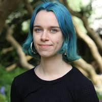 Hi! I'm Kate, I'm 23 and I'm a working profes... Main Photo