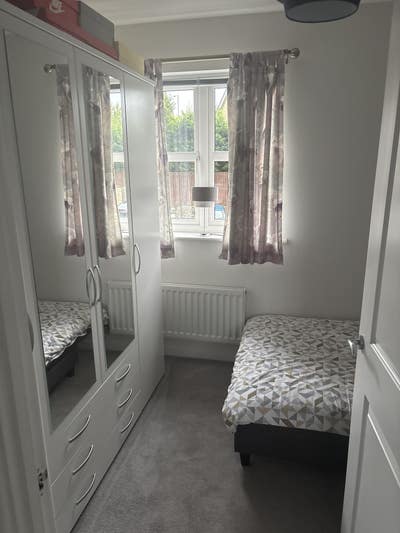 Lovely room to rent in beautiful 2 bed apartment  Main Photo