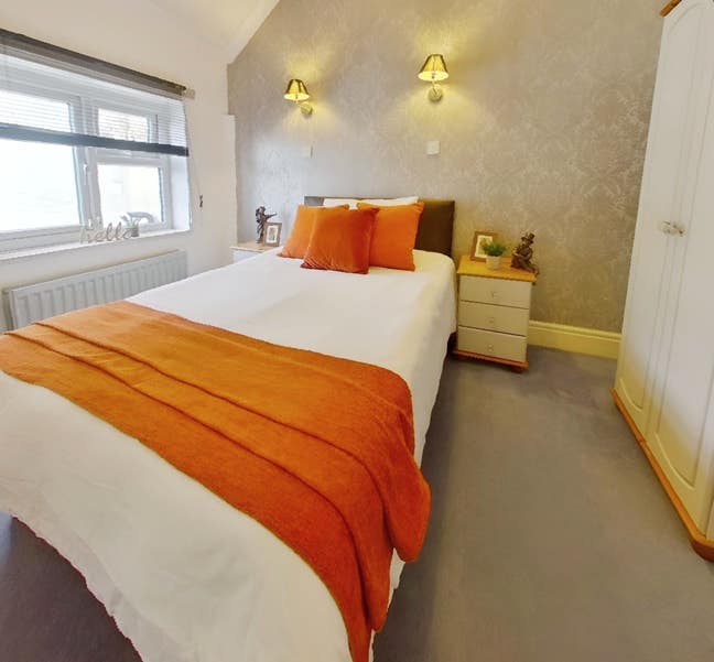 Charming period Property with En-Suites - Chester Main Photo