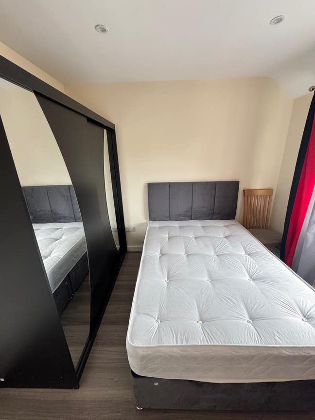 Double room for rent  Main Photo