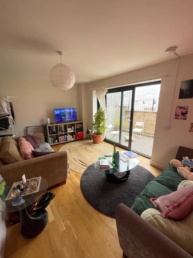 Double room with ensuite in 4 bed 4 bath townhouse Main Photo