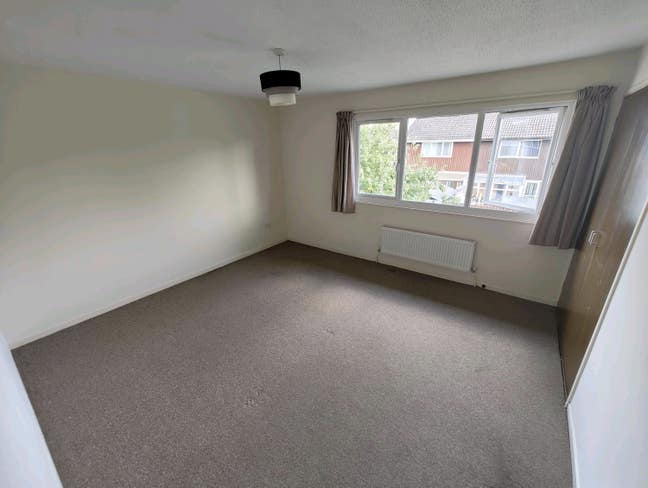 🚨 50% House Share in Newmarket Main Photo