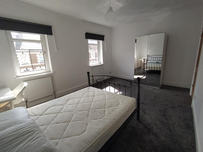 Room To Rent - Splott (M1) Main Photo