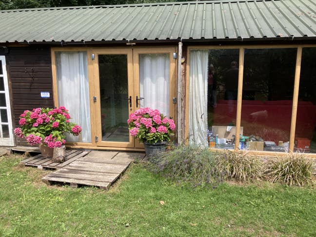 Converted barn in rural spot. Main Photo