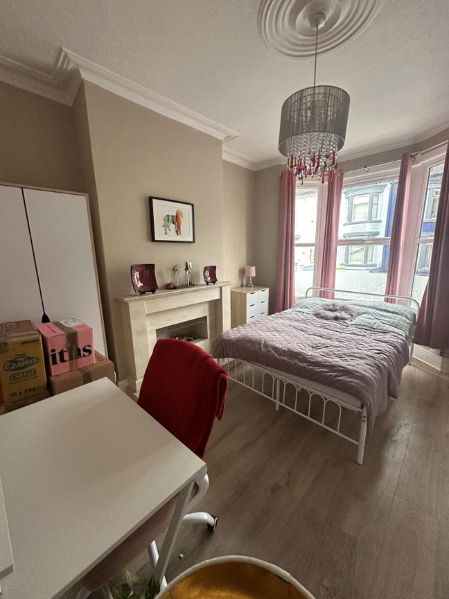 Excellent refurbished massive room Main Photo