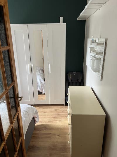 Double room in Plaistow  Main Photo