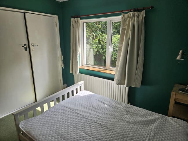 Large quiet room with garden view Main Photo