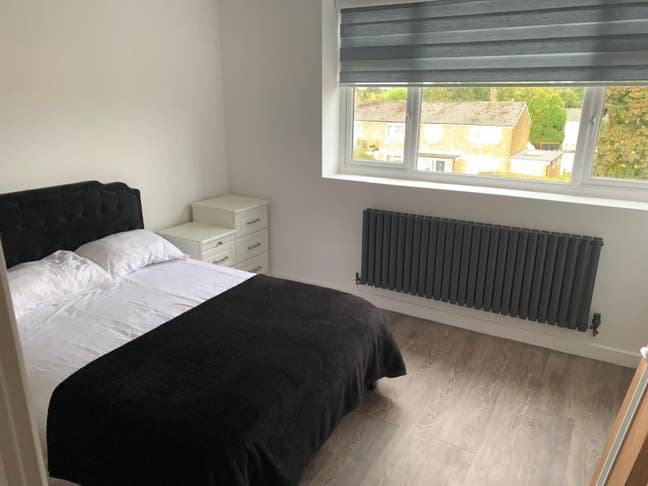 Hatfield Large Newly Refurbished Room Main Photo