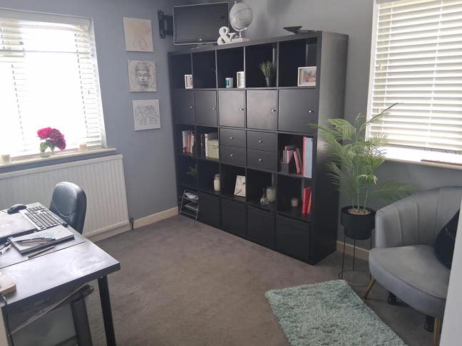 Good size furnished double + a smaller room incl. Main Photo