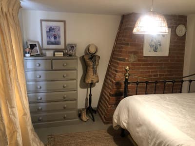 Double room 4 female professional  Main Photo