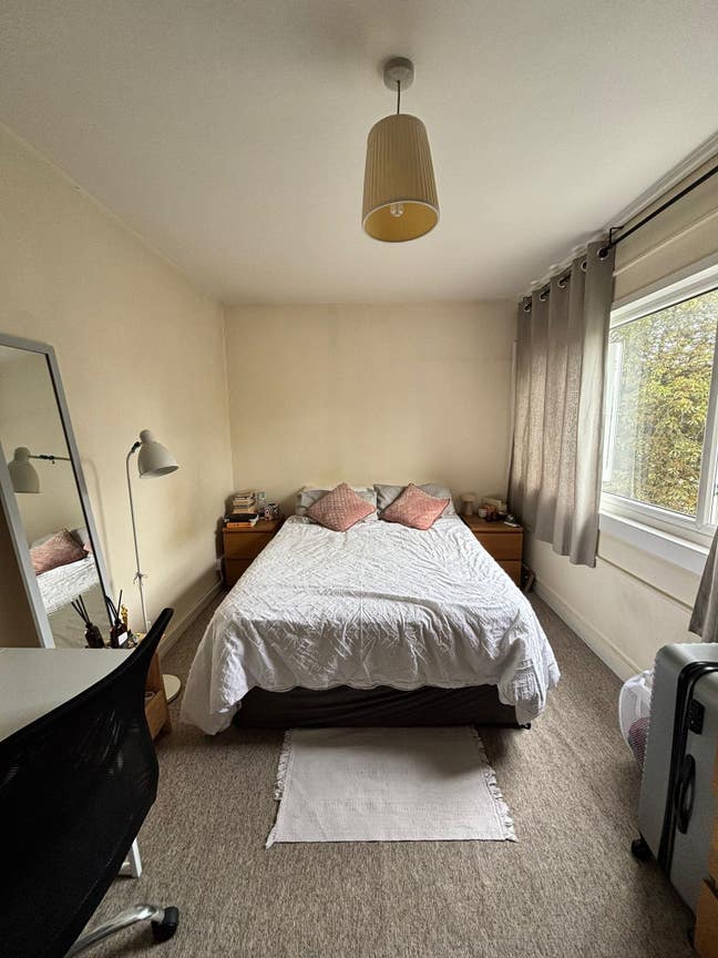 Double room available Main Photo