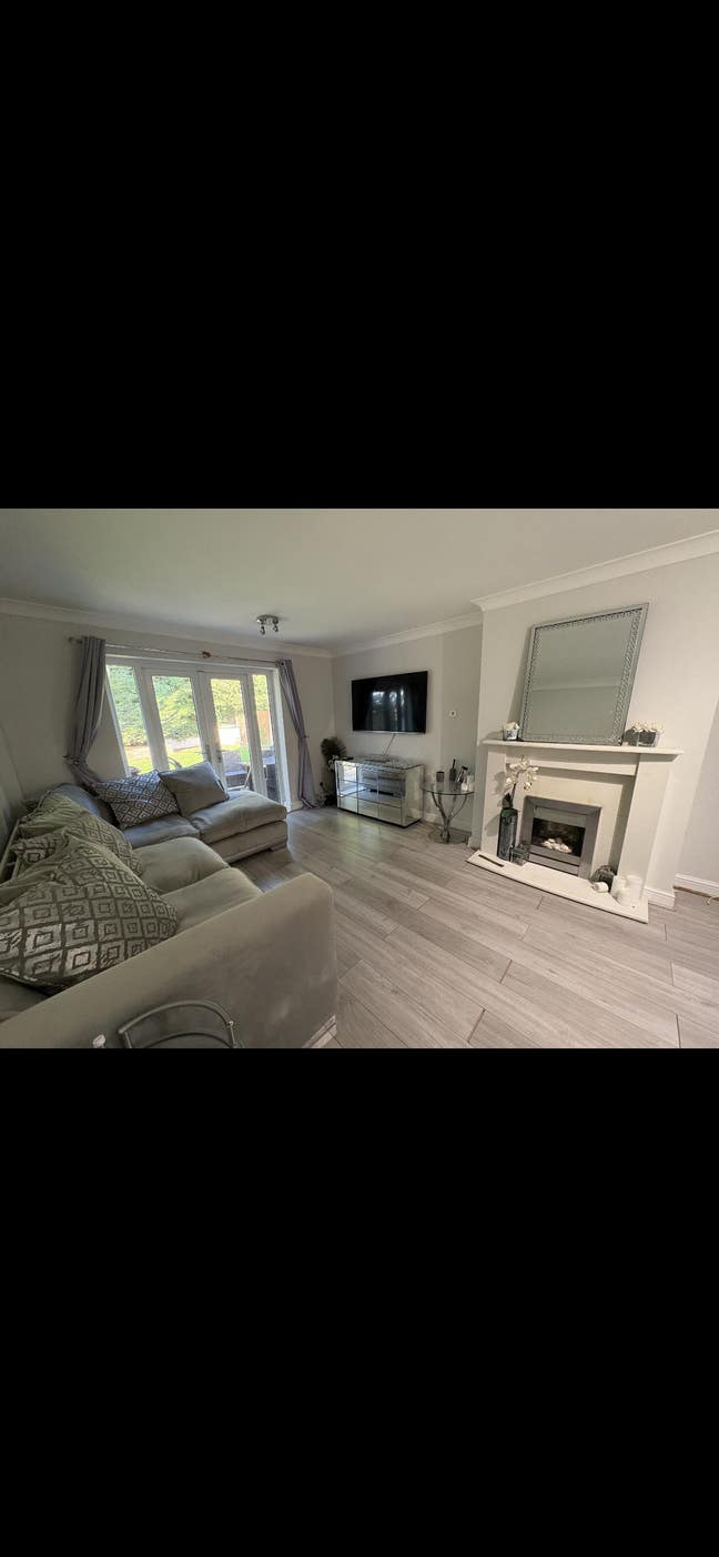 Double room to rent in stevenage  Main Photo