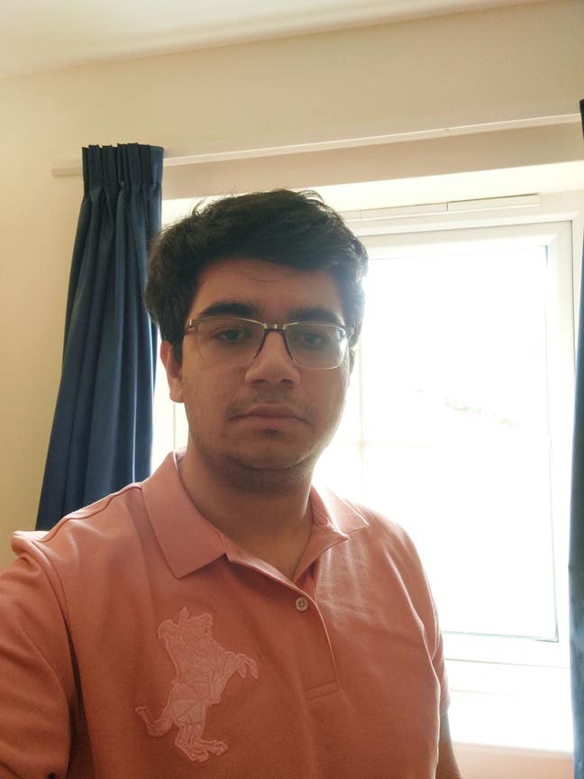 Looking for a bedroom Main Photo