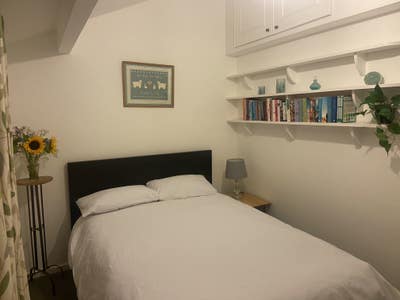 Monday - Friday Let Double Room for One. Main Photo