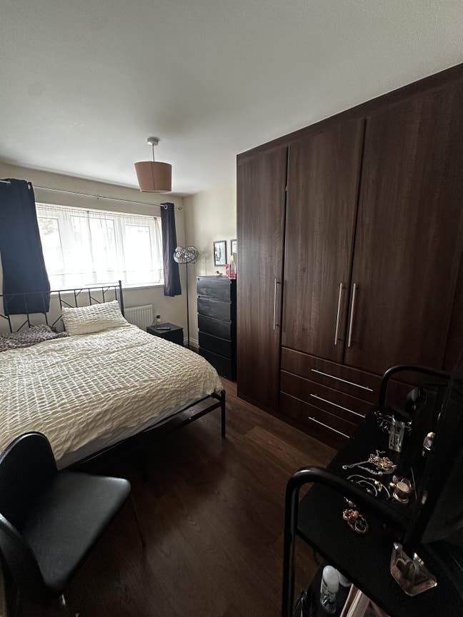 SHORT TERM - Beautiful Room with Private Bathroom  Main Photo
