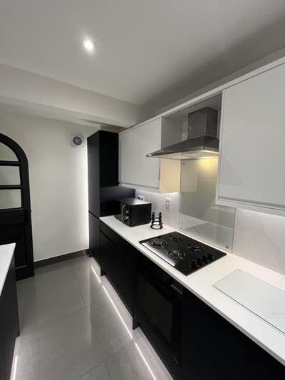 Lovely Room in a Friendly House.  Main Photo