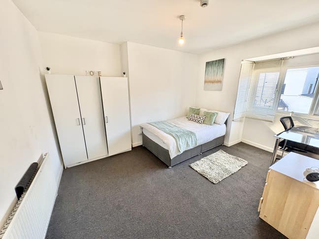 Spacious Rooms In The Centre Of Selly Oak!! ⭐⭐ Main Photo