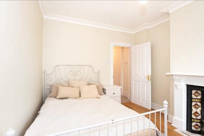 Stunning Double Bedrooms in Amazing Location - SE Main Photo