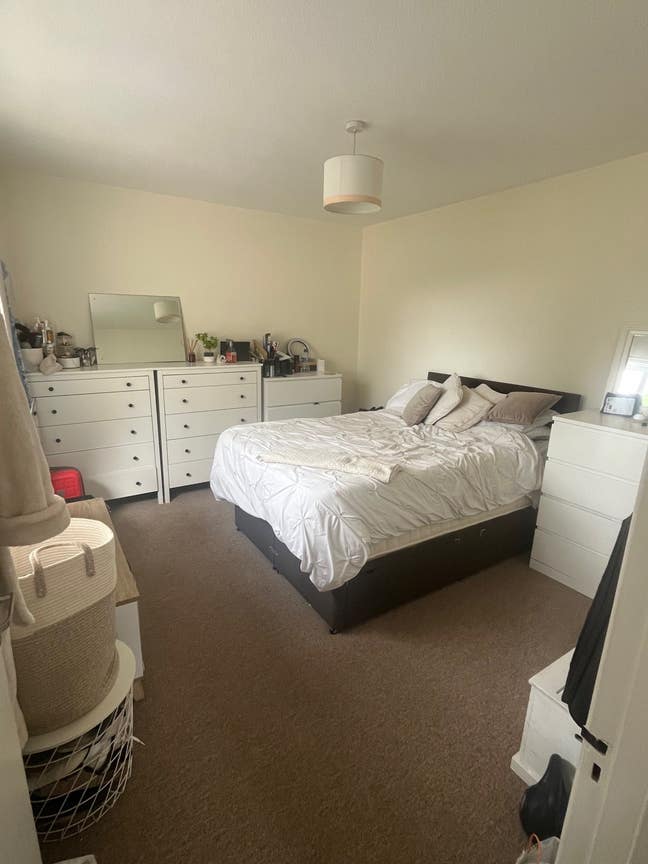 Bright & Airy double room Main Photo